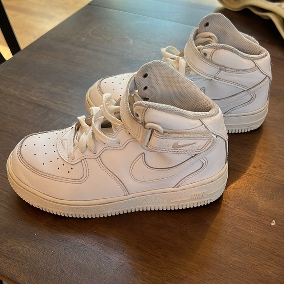 Nike Air Force 1 Mid White - Kid size 1Y - Picture 5 of 9